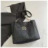 Bolso de Diseño de Nicho de Moda Estilo Occidental Gran Capacidad Bolso de Hombro Tote Simple de Moda para Mujer Primavera 2025