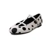Zapatos Mary Jane de crin de caballo para mujer, zapatos de un solo color de corte bajo, nuevo modelo primavera-verano, zapatos planos de cuero genuino con punta redonda y correa en T de lunares para mujer, modernos