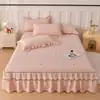 Nova Saia de Cama de Algodão Lavado Grau A Peça Única, Universal para Todas as Estações, Colcha Matelassê Conjunto de Três Peças, Saia de Cama Estilo Coreano com Barra para Cobrir Imperfeições
