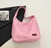 Bolso de Mano Casual de Gran Capacidad Nuevo Bolso de Mujer Primavera y Verano 2026 Bolso de Hombro para el Trabajo Bolso Tote Casual Simple