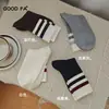 Novas Meias Femininas Outono/Inverno 2026: Meias Esportivas Casuais Estilo College de Lã com Microcompressão para Mulheres