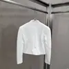Abrigo Corto Dorado de Doble Fila con Cordón, Estilo Vintage Otoño 2026, para Mujer, Cuello Alto, Hombros Acolchados, Estilo Palacio, Corte Ajustado, Blazer de Moda