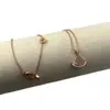 Edición V Seiko Dorada Versión Alta Collar de Falda Pequeña para Mujer Lleno de Diamantes Diamante Rosa Forma de Abanico Colgante de Oro Rosa de 18 Quilates Cadena para Clavícula