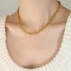 Conjunto de joyería de pulsera y collar con diseño geométrico hueco, chapado en oro y titanio con cadena gruesa exagerada entrelazada de estilo europeo y americano