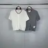 Venda Direta da Fábrica Tb Verão Novo Gola Redonda Manga Curta Estampa Ondas de Água Feminino Casual, Confortável e Versátil Botão Manga Curta