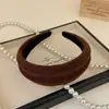 Diadema Vintage de Ala Ancha con un Diseño Único Que Hace que el Rostro Parezca Más Pequeño, Accesorio para el Cabello Versátil, Pinza para el Cabello de Moda, Adorno para el Cabello