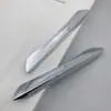 Manija de tirador para puerta de gabinete cajón moderna minimalista de aleación de zinc gabinete baño gabinete electrochapado cromo brillante ranurada en stock