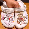 Zapatos Croc Flores para Zapatos Accesorios para Mujer, Adecuados para Hebillas de Zapatos DIY, Decoración Estéreo de Dibujos Animados, Hebillas Desmontables, Hebillas de Zapatos de Moda para Zapatos Ins