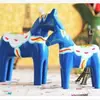 Adorno de Caballo Rojo de Lujo Ligero Estilo Europeo, Regalo de Boda, Caballo de Madera Dala Nórdico Pintado a Mano, Decoración Creativa para el Hogar para Atraer Riqueza