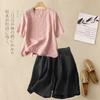 Conjunto de Camiseta de Manga Curta de Algodão e Linho para Mulheres Plus Size Mãe Moda de Verão Fashionável Elegante Shorts Retrô de Algodão e Linho Conjunto de Duas Peças