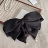 Pinza para el Cabello de Satén de Lujo Estilo Coreano con Textura Versátil, Diseño Lleno y Voluminoso para la Parte Trasera de la Cabeza, Pinza de Tiburón, Pasador para Cola de Caballo, Accesorio para el Cabello