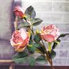 Flores Artificiais Nórdicas Buquê de Rosas Flores Falsas Decoração Ornatos para Sala de Estar Arranjo de Flores Quarto Mesa de Centro Mesa de Jantar Ornatos Flores de Casamento