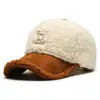 Gorra de Béisbol de Terciopelo de Oso Personalizada por el Fabricante Cálida y de Moda para Otoño e Invierno Visera y Protección Solar Gorra de Pico de Lana de Cordero