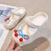 Zuecos de verano para niña para exteriores, estilo princesa, punta cerrada, lindos, suela suave, nuevo modelo 2026, sandalias estilo ballet para niña pequeña