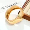Pulseira Irregular Única para Mulheres, Estilo Europeu e Americano, Bracelete de Metal, Joia Feminina Fashion e Simples