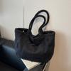 Pedido Extranjero Otoño e Invierno Retro de Alta Gama Bolso de Felpa para Mujer 2026 Nuevo Bolso de Mano Versátil Casual Bolso Tote de Hombro
