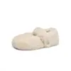 Zhr Son Calientes, Cómodos, Modernos, de Alta Gama, Pantuflas de Piel Suave, Novedad Invierno 2025 Versátiles para Usar Afuera Pantuflas de Algodón