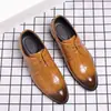 Amazon Aliexpress Zapatos de Cuero de Talla Grande Más Vendidos para Hombre, Nuevos Zapatos Transpirables de Punta Británica Formal Casual de Negocios 2090
