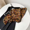 Bufanda plisada de color liso para mujer 70 cm Bufanda pequeña estilo japonés y coreano fresca Bufanda chal pequeño Diadema pequeña de moda Venta al por mayor