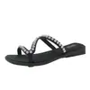 2026 Nueva Moda Versátil Verano Estilo Francés Plata Perla Elegantes Sandalias de Deslizamiento para el Hogar y al Aire Libre Playa para Mujeres