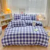 Conjunto de cuatro piezas de cachemira para planta, estilo nórdico, juego de tres piezas de sábana cepillada agradable al tacto, juego de ropa de cama, funda de edredón para dormitorio de estudiante