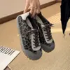 Tênis de Treino Alemão Tendência Estampa de Leopardo para Mulheres 2026 Novo Modelo Solado Macio Versátil Retro Sapatos Batata Pão Leve Moda