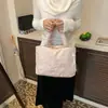 Nueva Bolsa de Lona Jacquard Estilo Nacional para Mujer 2026 Nueva Bolso de Hombro Bordado de Moda Pequeño Bolso de Axila para Viajero de Invierno