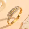 Versátil Transfronterizo Acero Inoxidable Electrochapado al Vacío Joyería Flor Pequeña Patrón de Ojo Varios Brazaletes para Mujer Brazaletes de Diamante
