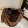 Bolsa Feminina Transfronteiriça Nova Outono e Inverno Couro Texturizado Fosco de Alta Qualidade, Bolsa Saco, Bolsa Tote, Grande Capacidade, Bolsa Versátil para o Dia a Dia