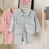 Nuevo Conjunto de Ropa de Casa para Niños Otoño e Invierno para Niños Medianos y Grandes Conjunto de Pijama para Niñas Ropa Interior Caliente para Niñas Ropa Exterior para Niños Engrosada