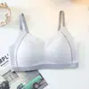 Ropa Interior de Látex Sin Costuras de Color Contrastante Nuevo Estilo Verano 2024 para Mujer, Sujetador Deportivo Delgado Push-Up sin Cables, Chaleco de Espalda Bonita para Mujer