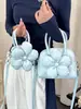 Bolso de mano de moda transfronterizo con lunares frescos, bolso tipo concha versátil de diseño nicho y moderno, bolso cruzado casual dulce con estampado floral