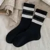 Meias de Lã Melad Outono e Inverno Femininas Color-Block Meias de Cano Médio Estilo Japonês Quentes e Grossas Roupa Exterior Meias Altas