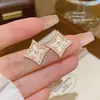 Pendientes de Moda de Aguja de Plata 925 con Cubos de Perla de Venta Caliente Pendientes Dulces de Nicho de Gama Alta Pendientes de Diseño Exquisito