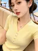 Suéter de Punto Tejido con Cuello en V Estilo Coreano Súper Elegante de Manga Corta para Mujer, Nuevo de Verano 2026 Ajustado a la Medida Moda Chic