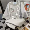 Camiseta de Manga Curta com Estampa Divertida de Desenho Animado Design de Nicho Verão 2026 Novo Estilo Tops Casuais Versáteis para Casais Ins