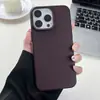 Funda dura con patrón de lichi y agujero grande para hardware, adecuada para el teléfono Apple 15PROMAX, personalidad 14 color sólido 11 agujero grande