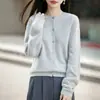 Novo suéter de tricô de cashmere outono e inverno para mulheres, cardigã de gola redonda, top base de lã de corte solto