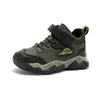 Zapatos de algodón para exteriores para niños, de invierno, engrosados y cálidos, zapatillas deportivas para niños con forro de felpa, antideslizantes, para niños mayores, botas de nieve, estilo transfronterizo