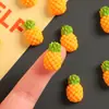 Piña de Dibujos Animados Fruta de Imitación Resina Accesorios Pequeños DIY Funda de Teléfono Pasador Hebilla de Zapato Pegatina de Refrigerador Material Decoración