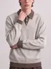 Ropa de Hombre Transfronteriza Estilo Coreano Estilo Old Money Bloques de Color Otoño/Invierno 2026 Holgado Casual Cuello Solapa Manga Larga Tejido de Punto Suéter Artículo Popular