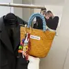 Bolso tejido de nuevo diseño de nicho de verano, bolso de mano para viajes a la playa, bolso de moda coreana moderno para mujer