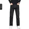 Enbu Nueva Temporada Otoño e Invierno Hombres Pierna Recta Casual Ajuste Delgado Moda Marca Forro Polar Grueso Jeans Venta al por Mayor