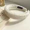 Faixa de Cabeça com Coroa Alta para Mulheres, Novo Estilo com Toque de Luxo, Faixa de Cabelo Larga Versátil para Sair, Acessório de Cabelo para Lavar o Rosto