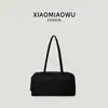 Bolsa de ombro Boston versão coreana 2026, nova bolsa de mão casual simples de cor sólida leve para estudantes, bolsa de ombro para mulheres para o trabalho