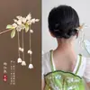 Pasador de Borlas para Mujer, Pasador de Flor de Magnolia de Nicho, Accesorio Simple de Plata para el Cabello, Nuevo Estilo 2025, Elegante y de Alta Gama
