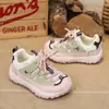 Tênis Esportivo Infantil Feminino para Exterior 2026 Novos Sapatos de Caminhada Primavera e Outono Sapatos Leves para Crianças Maiores Tênis de Corrida Infantil