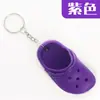 Nuevos dijes de pantuflas mini para zapatos con agujeros, llavero para bolso, colgante, decoración