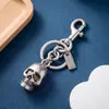 Estilo Punk Calavera 3D Llavero de Metal Encanto de Bolso de Moda Genial para Hombres y Mujeres Nicho Retro Colgador de Llaves de Coche Decoración