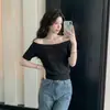 Blusa de tricô ombro a ombro vazada estilo francês para mulheres, verão estilo coreano branca que rejuvenesce, manga curta, justa, design de nicho